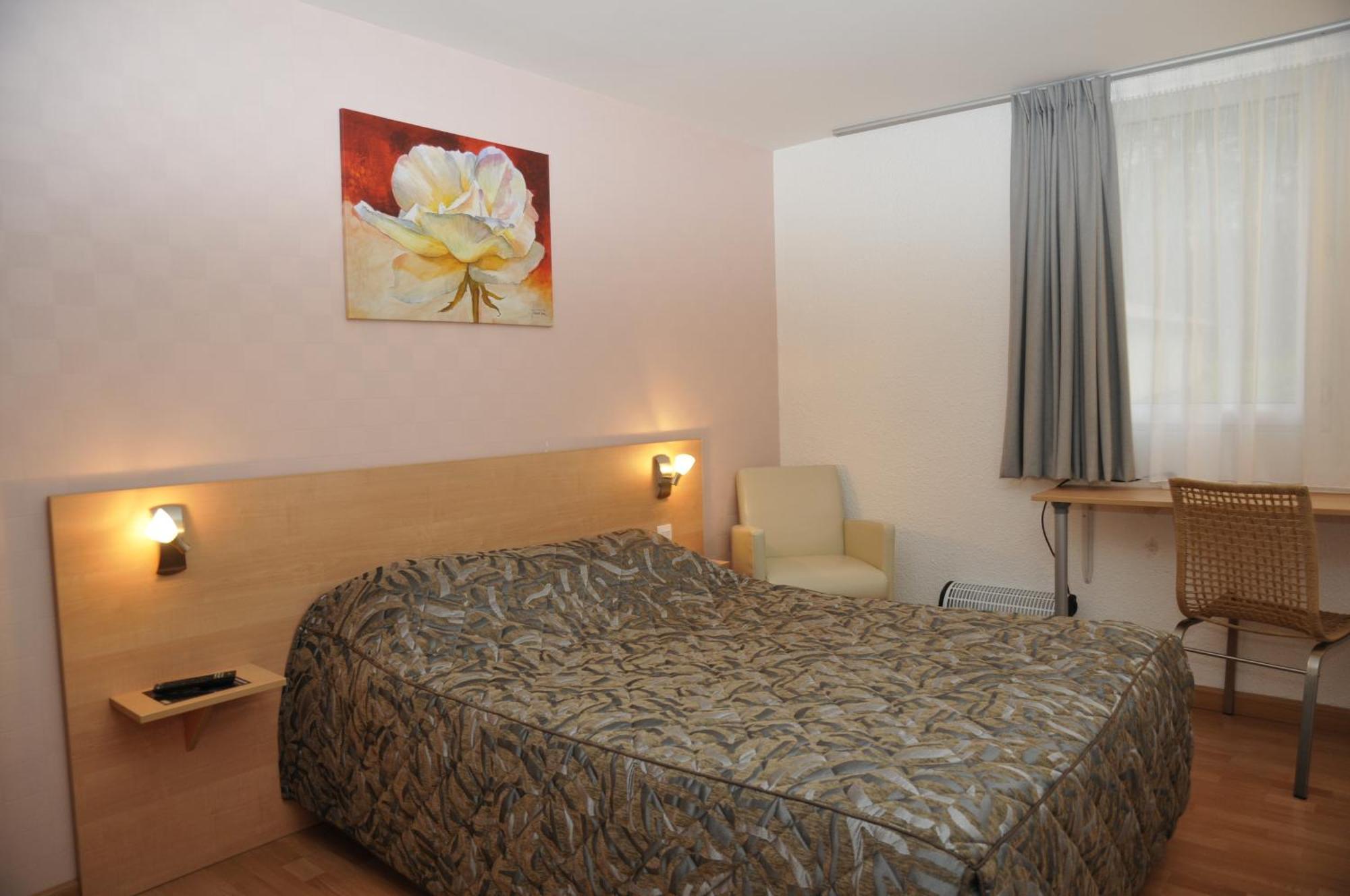 The Originals City, Hotel Et Restaurant Aster, Saint-Avold Nord Creutzwald Room photo