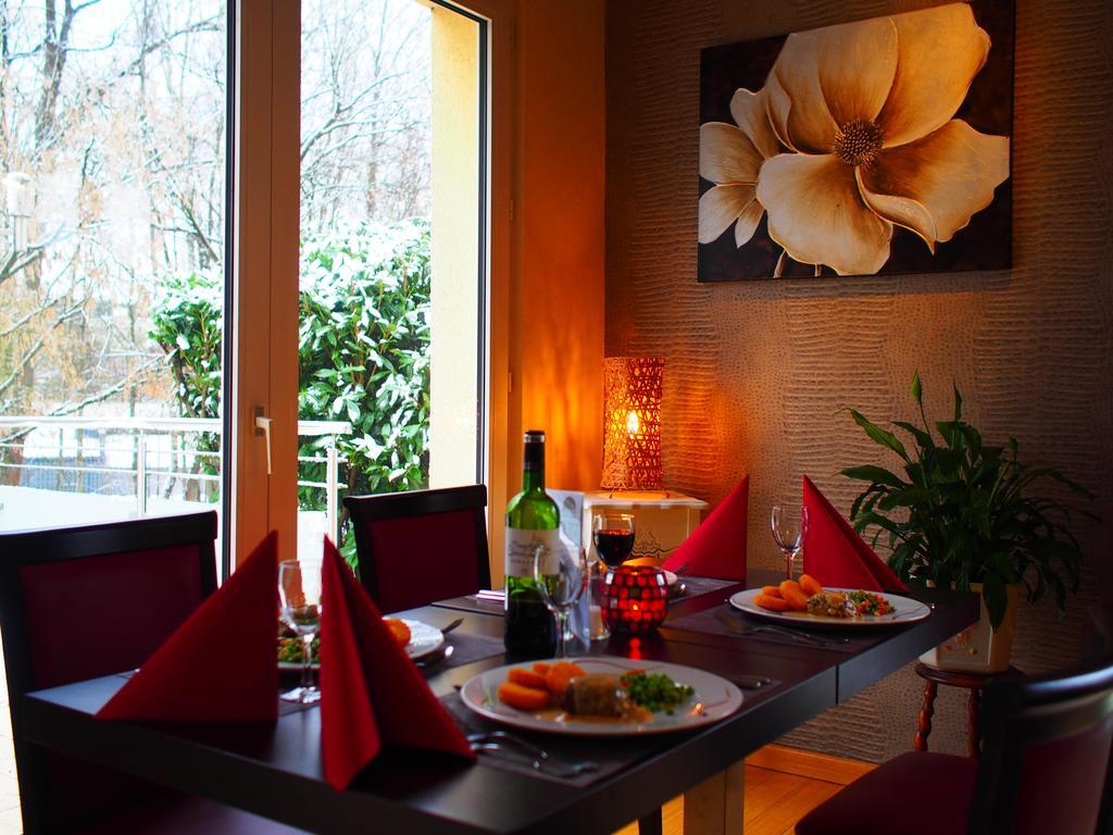 The Originals City, Hotel Et Restaurant Aster, Saint-Avold Nord Creutzwald Exterior photo