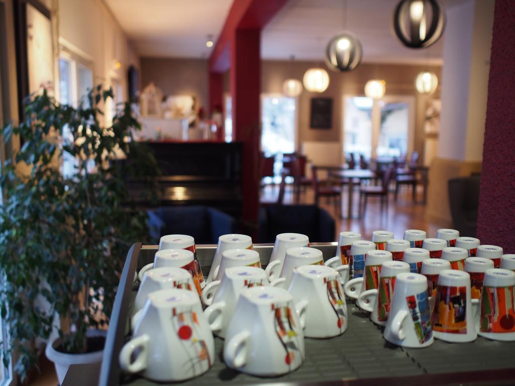 The Originals City, Hotel Et Restaurant Aster, Saint-Avold Nord Creutzwald Exterior photo
